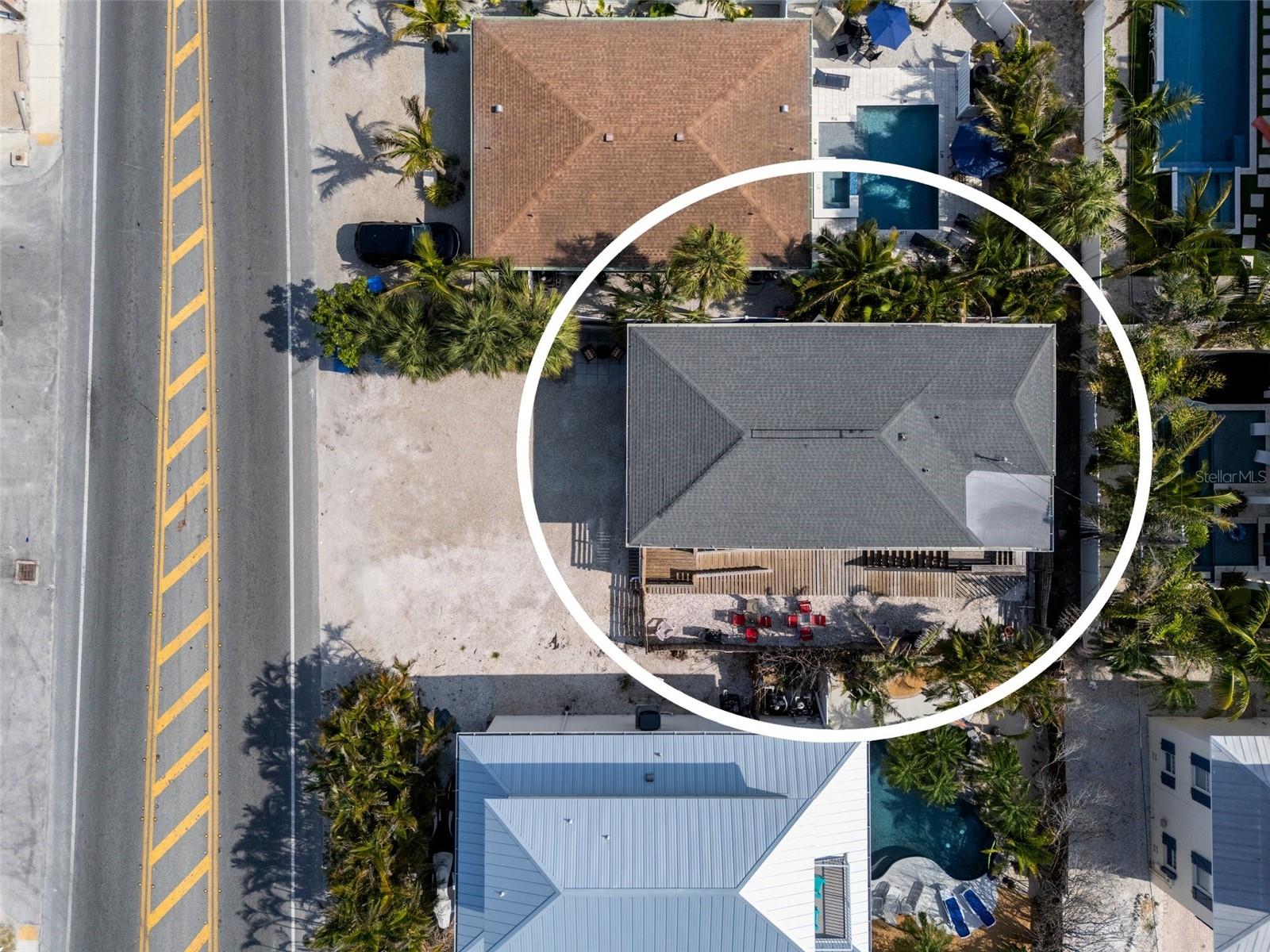 3018 GULF DR, HOLMES BEACH, FL — photo 39