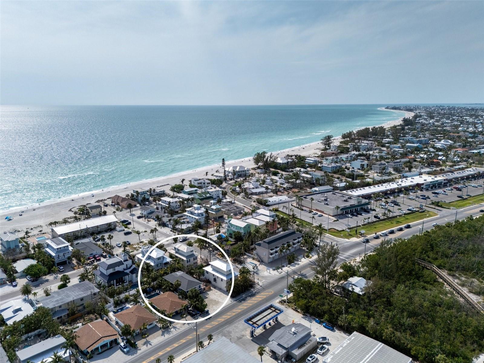 3018 GULF DR, HOLMES BEACH, FL — photo 40