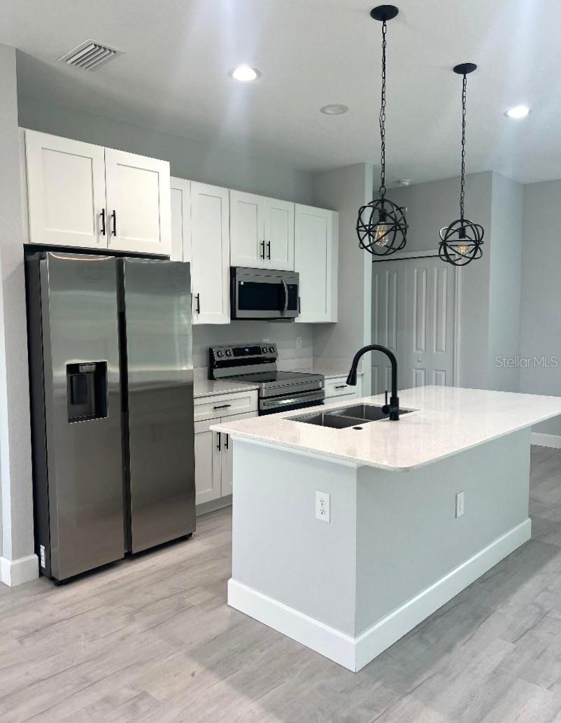 3045 MONTGOMERY DR, PORT CHARLOTTE, FL — photo 8