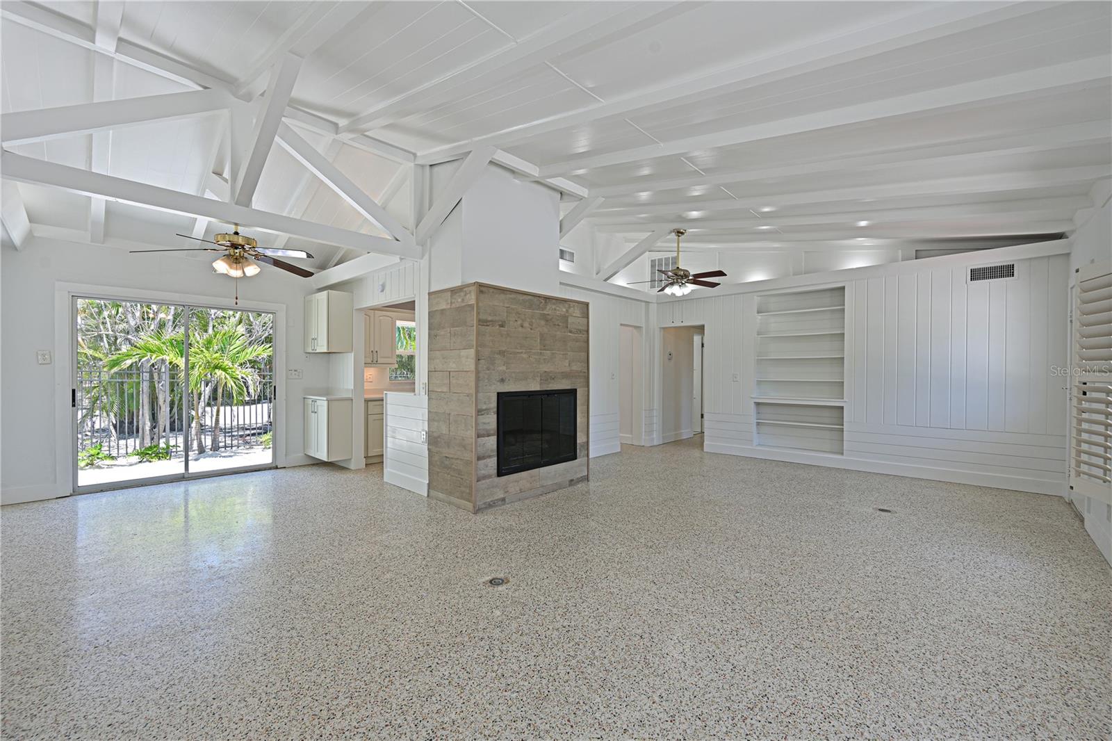 5924 GULF OF MEXICO DR, LONGBOAT KEY, FL — photo 11