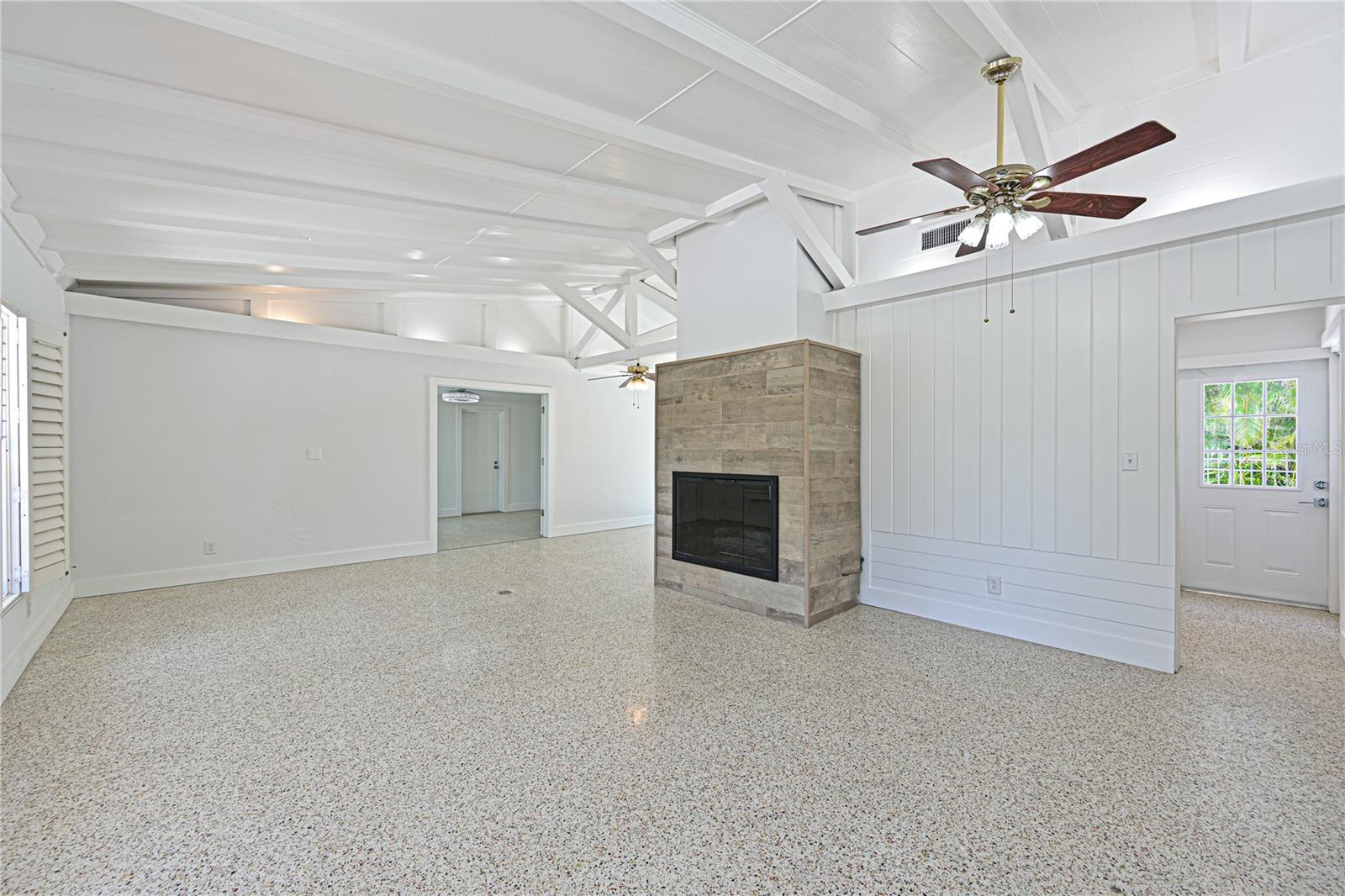5924 GULF OF MEXICO DR, LONGBOAT KEY, FL — photo 12