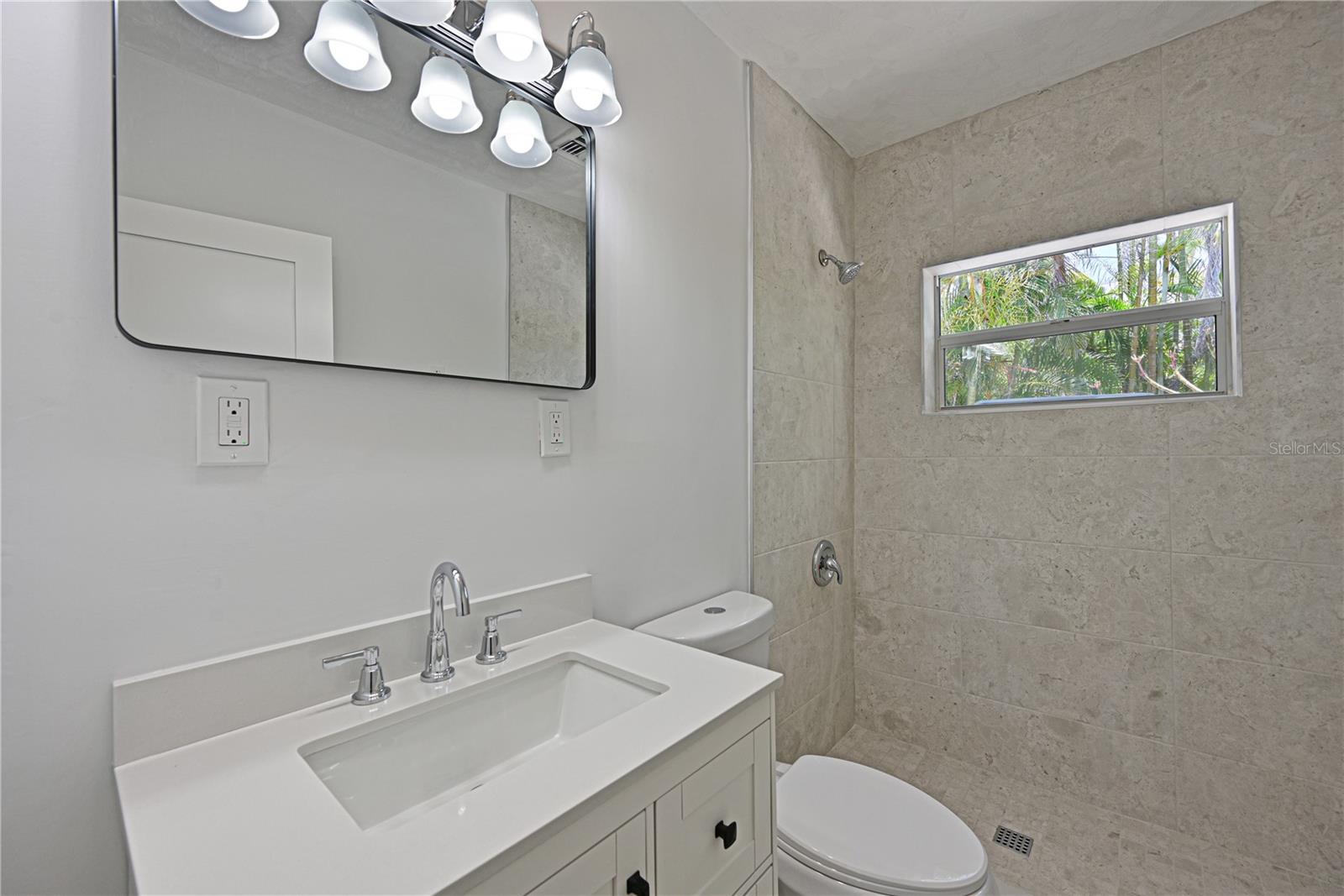 5924 GULF OF MEXICO DR, LONGBOAT KEY, FL — photo 23