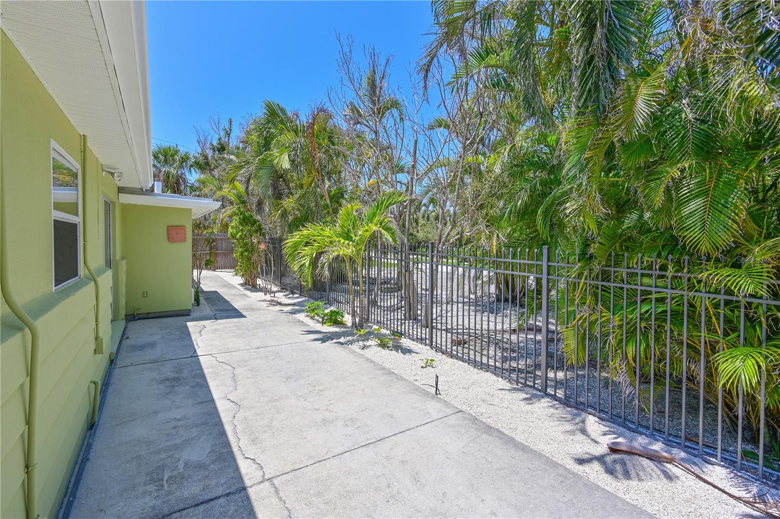 5924 GULF OF MEXICO DR, LONGBOAT KEY, FL — photo 30