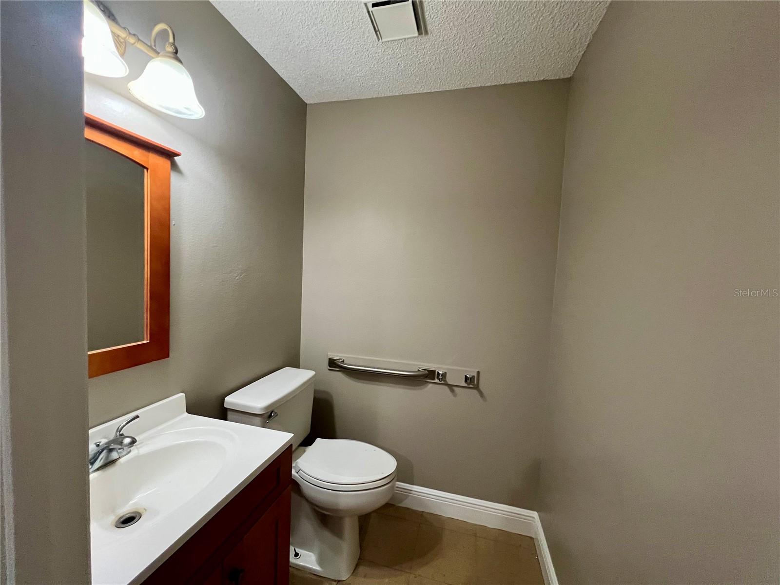 3360 US HIGHWAY 441/27, FRUITLAND PARK, FL — photo 25