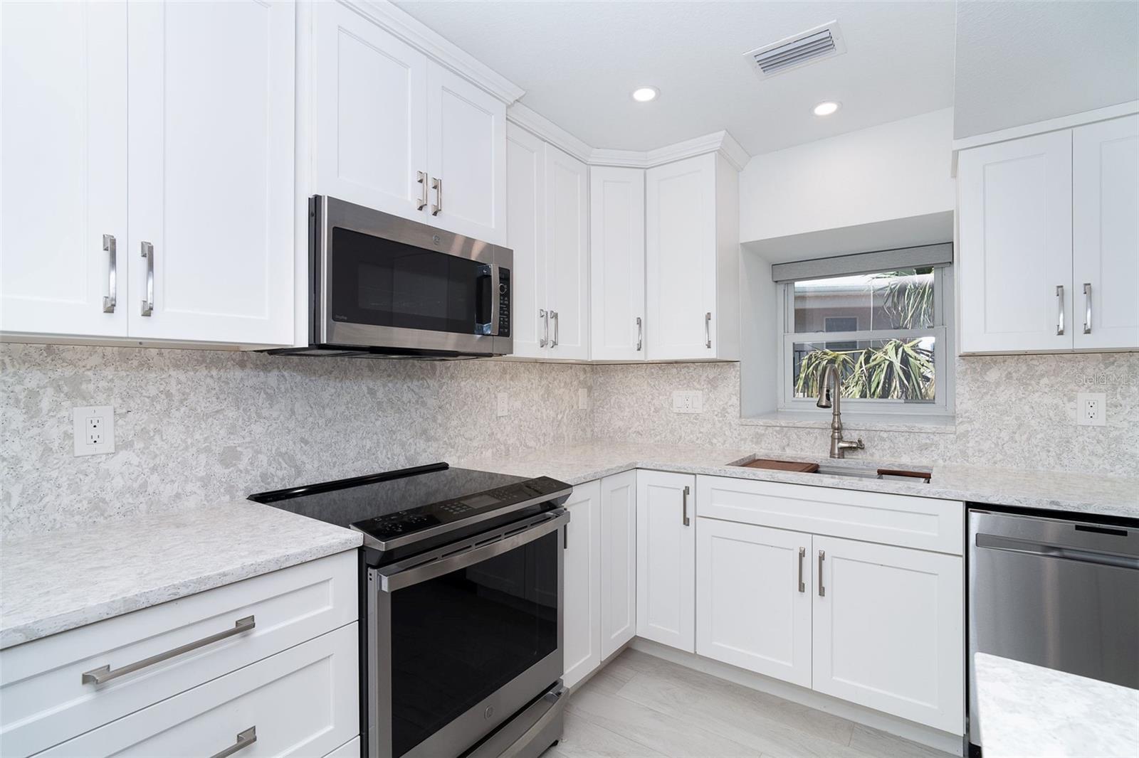 2700 N BEACH RD #A201, ENGLEWOOD, FL — photo 6