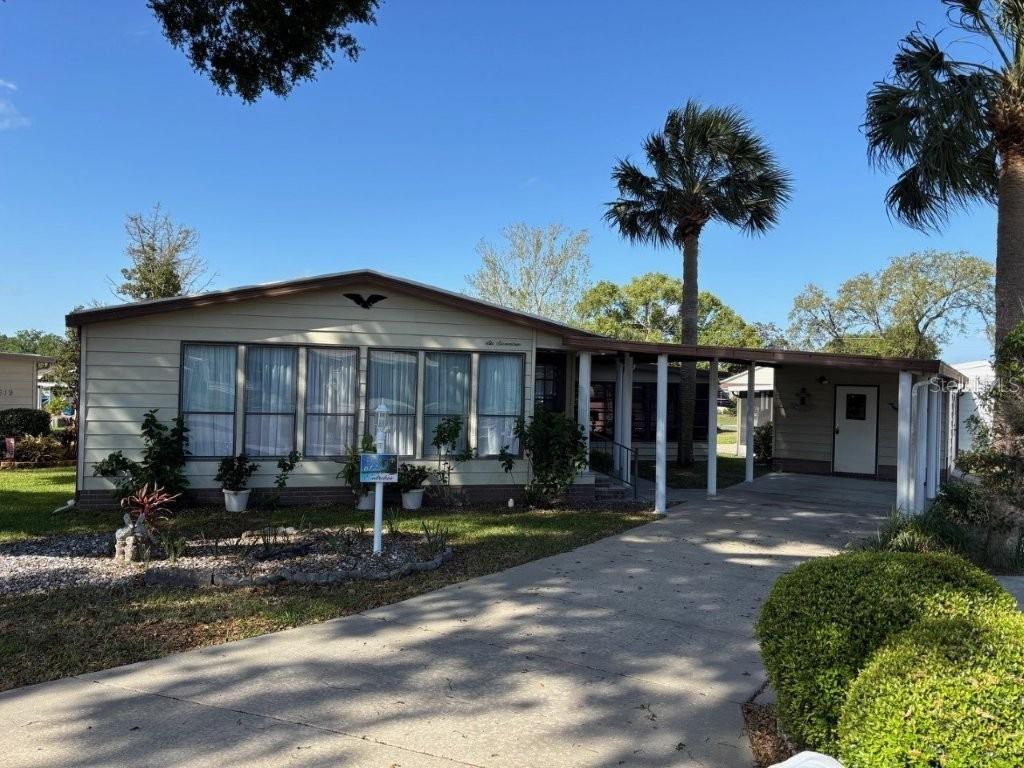 617 WEBB WAY, LADY LAKE, FL