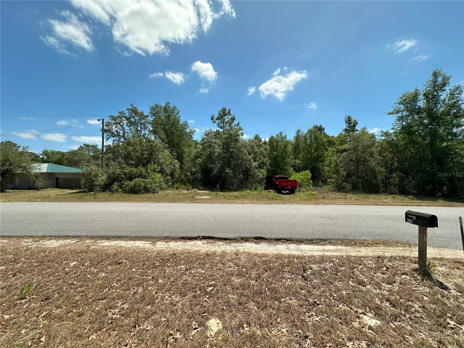 671 N GRIFFITH AVE, CRYSTAL RIVER, FL — photo 2