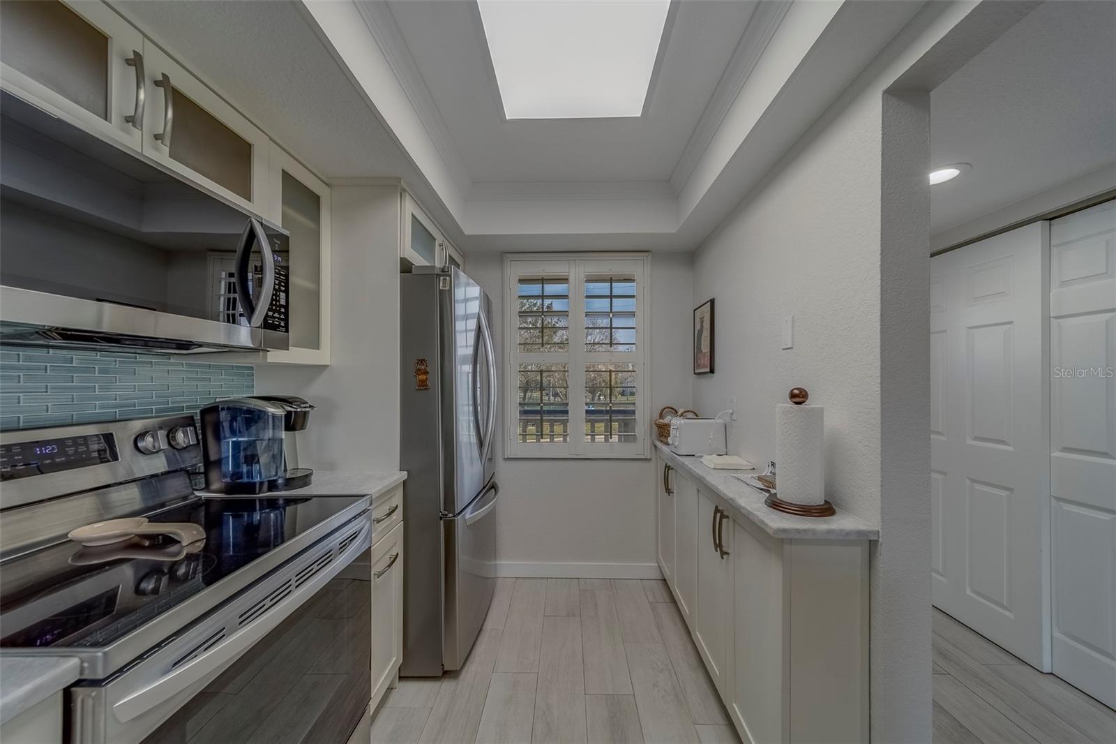 11650 CAPRI CIR S #105, TREASURE ISLAND, FL — photo 9