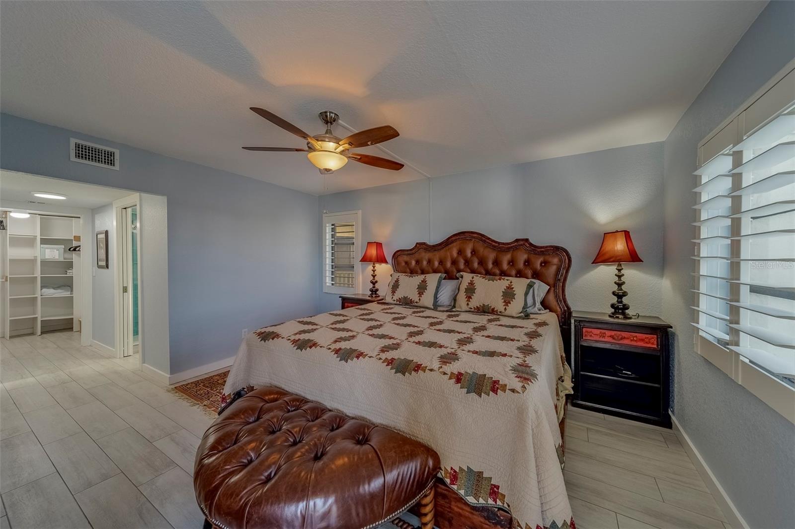 11650 CAPRI CIR S #105, TREASURE ISLAND, FL — photo 21