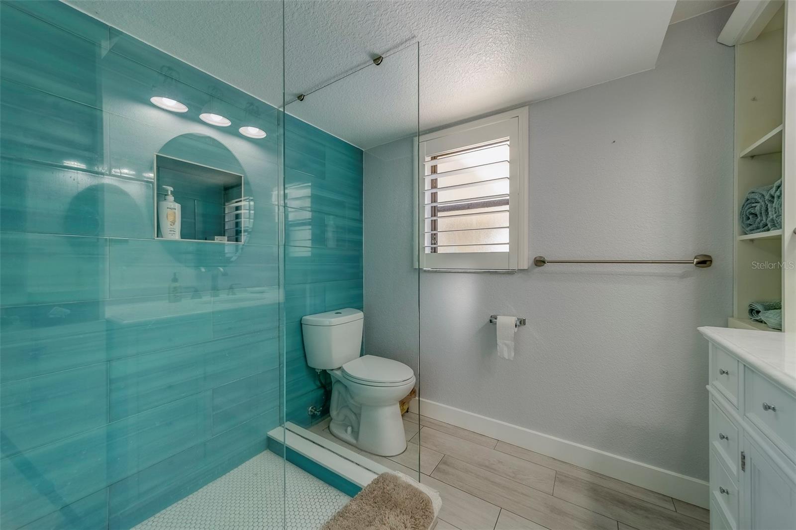 11650 CAPRI CIR S #105, TREASURE ISLAND, FL — photo 26