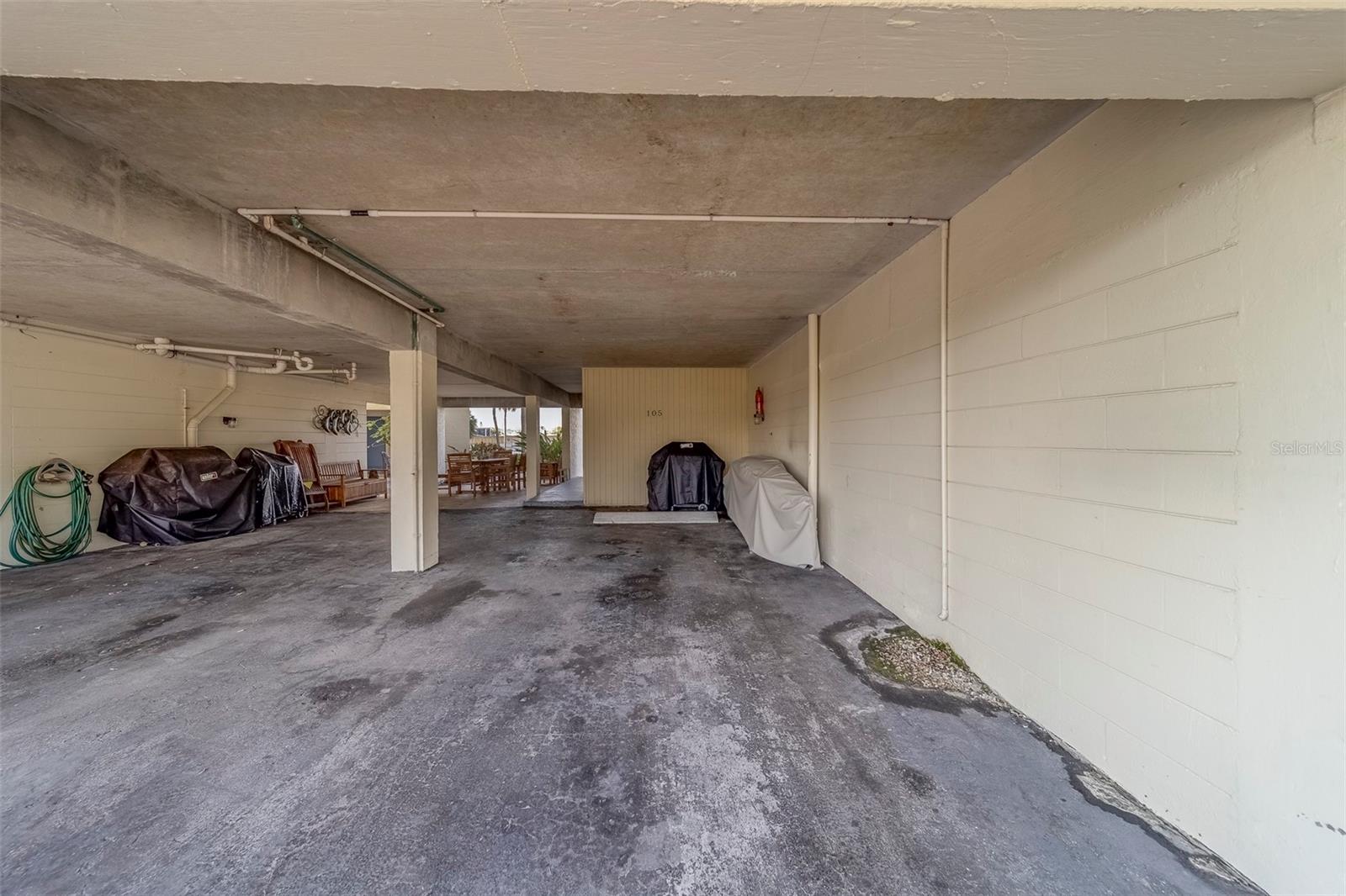 11650 CAPRI CIR S #105, TREASURE ISLAND, FL — photo 40