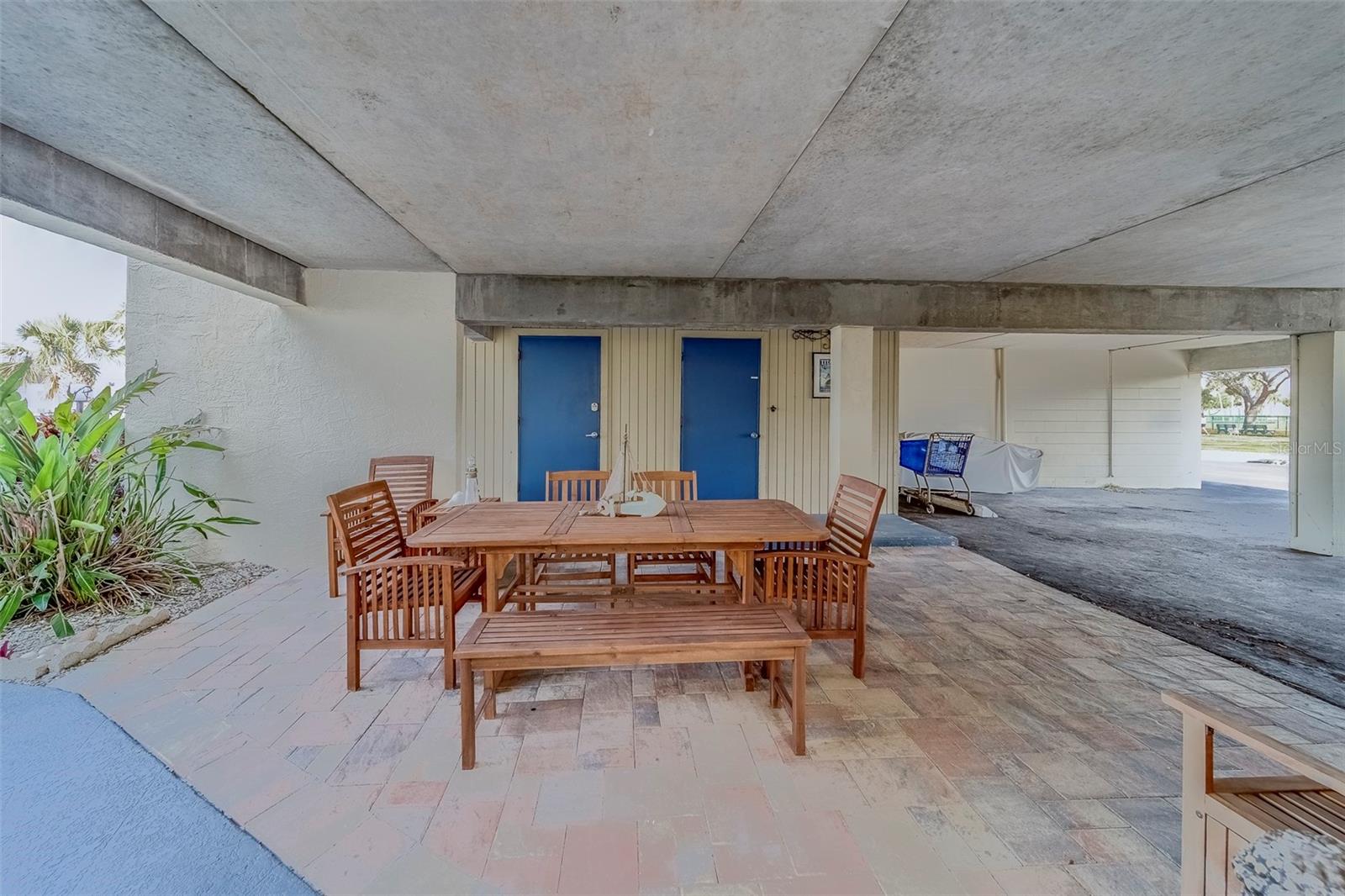 11650 CAPRI CIR S #105, TREASURE ISLAND, FL — photo 42