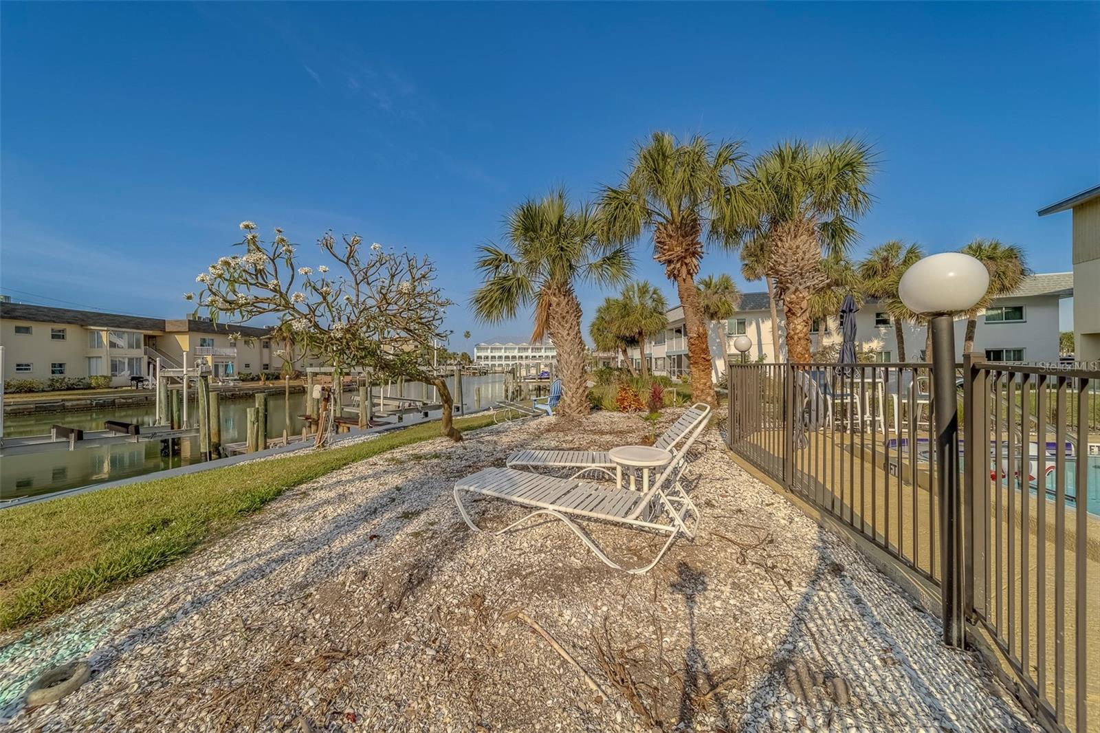 11650 CAPRI CIR S #105, TREASURE ISLAND, FL — photo 45