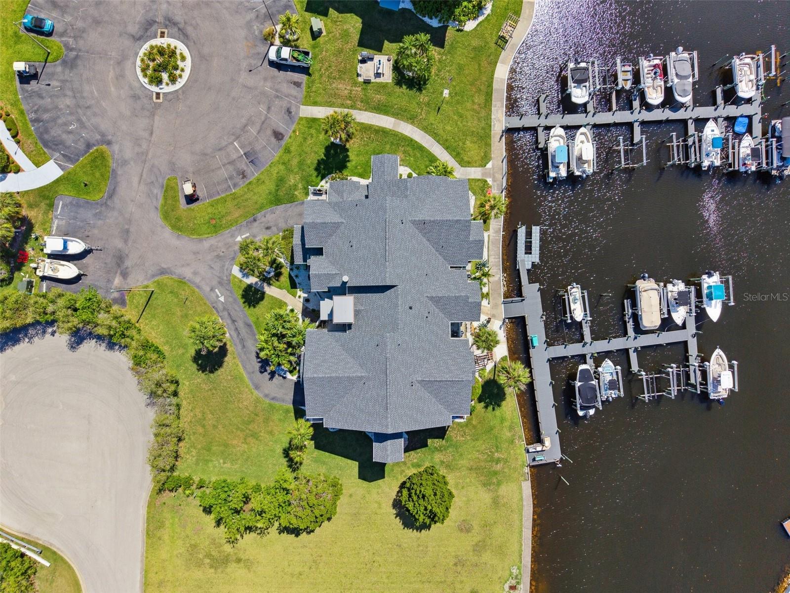 5712 BISCAYNE CT #103, NEW PORT RICHEY, FL — photo 2