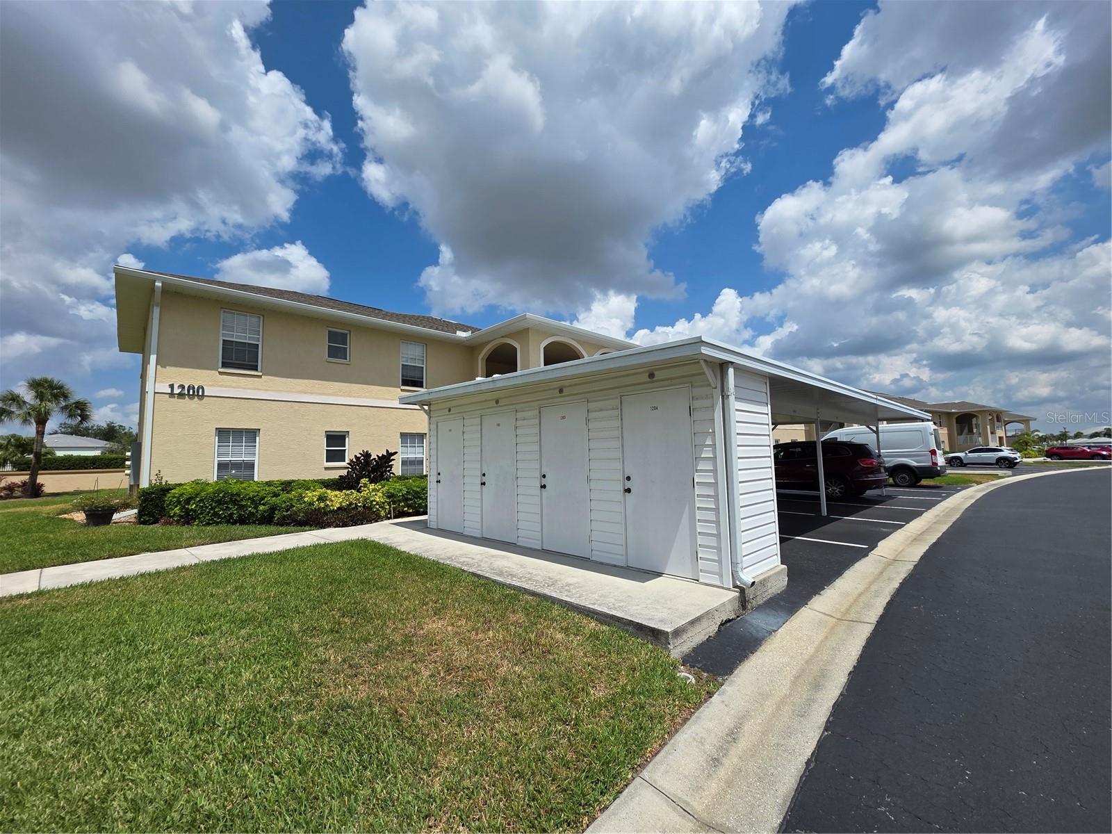 5800 SABAL TRACE DR #1201, NORTH PORT, FL — photo 3
