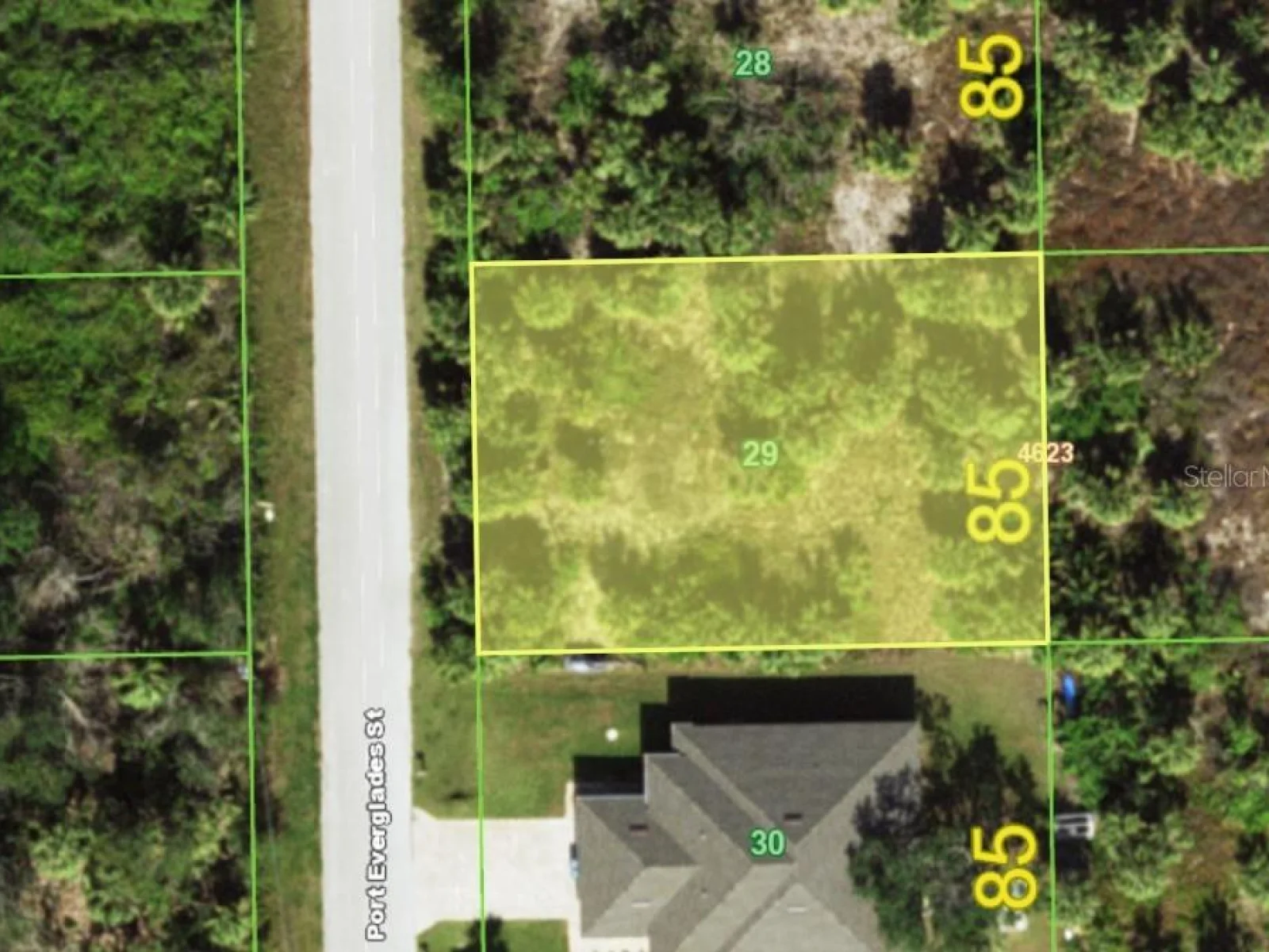 10476 PORT EVERGLADES ST, PORT CHARLOTTE, FL — photo 2