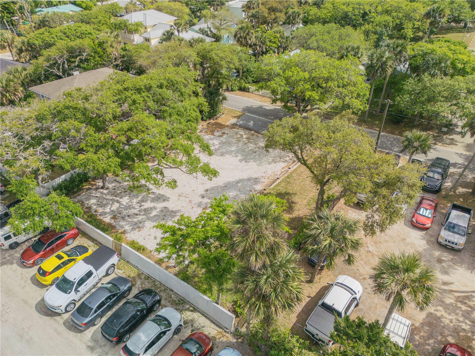 214 COLUMBUS AVE, NEW SMYRNA BEACH, FL — photo 14