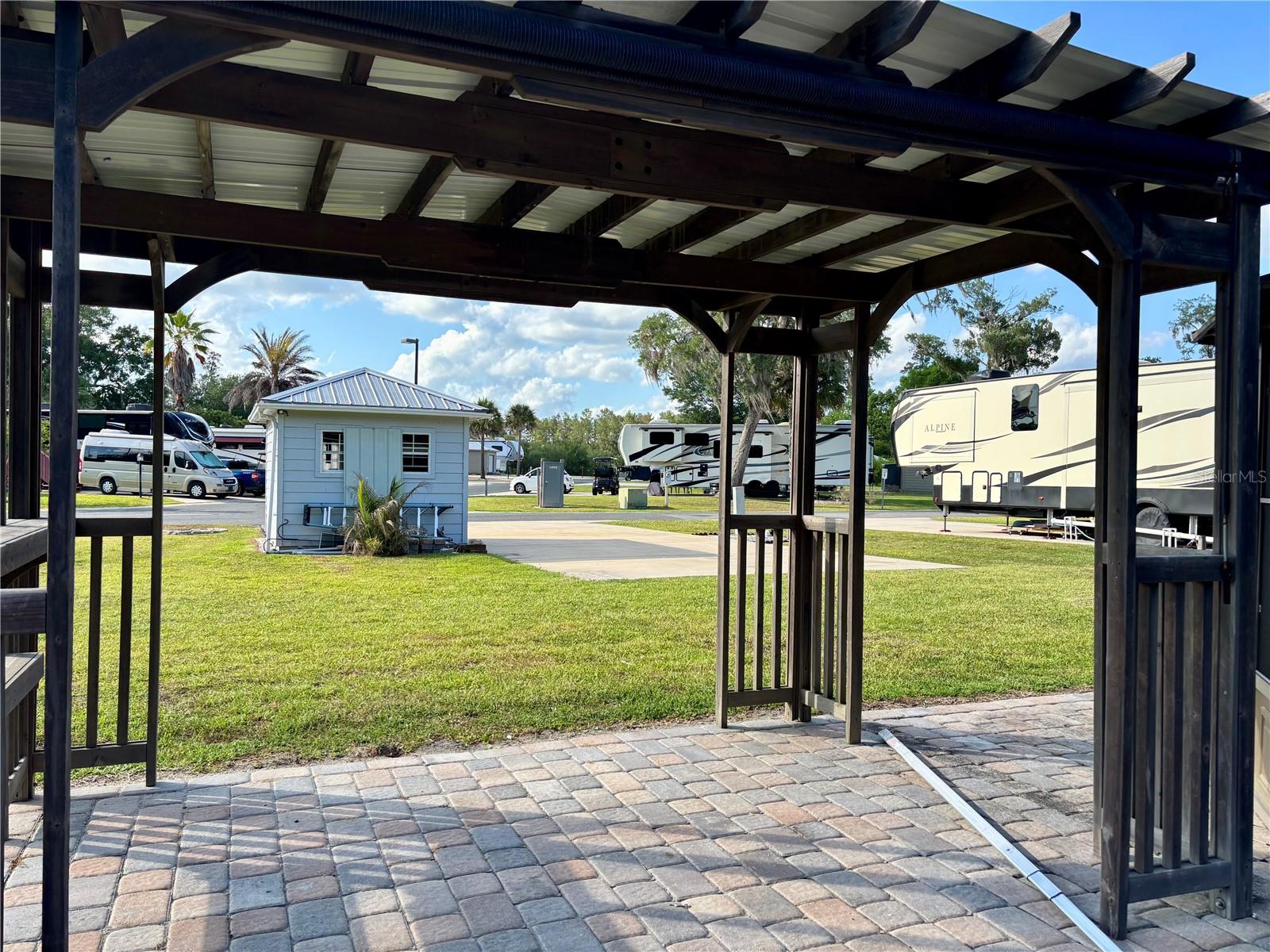 2929 NE 101ST TER, SILVER SPRINGS, FL — photo 12