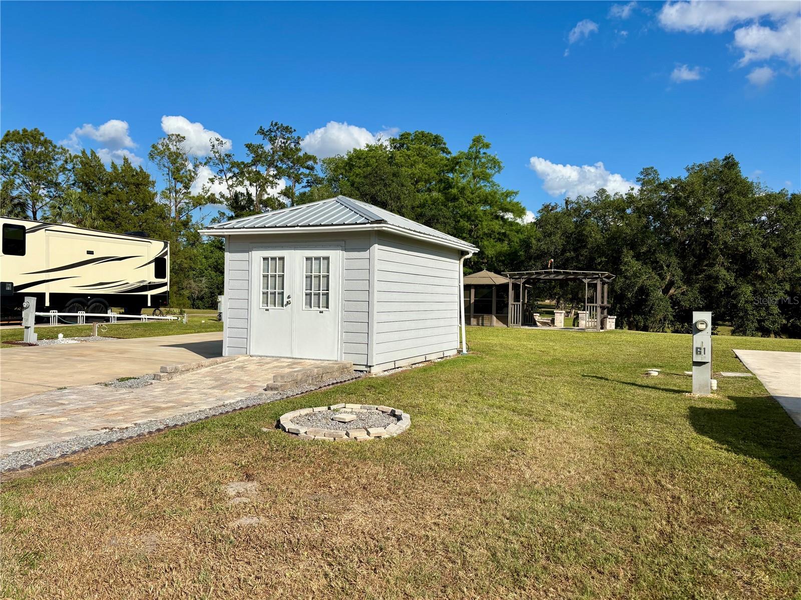 2929 NE 101ST TER, SILVER SPRINGS, FL — photo 13