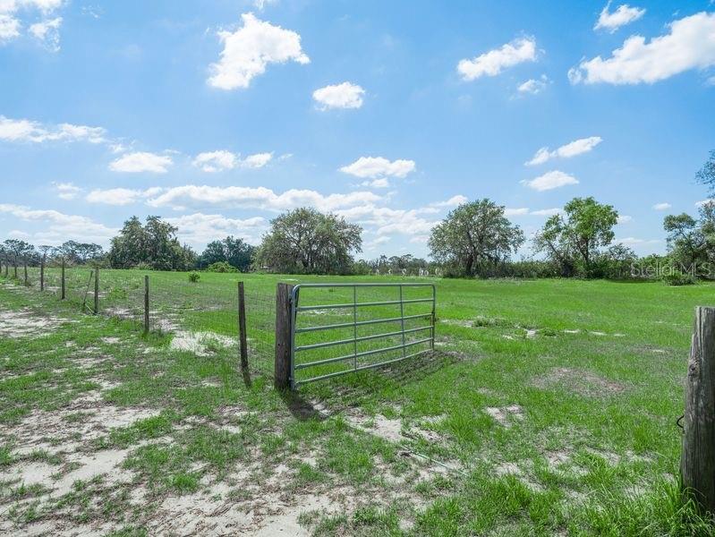 1850 S LAKE REEDY BLVD, FROSTPROOF, FL — photo 31