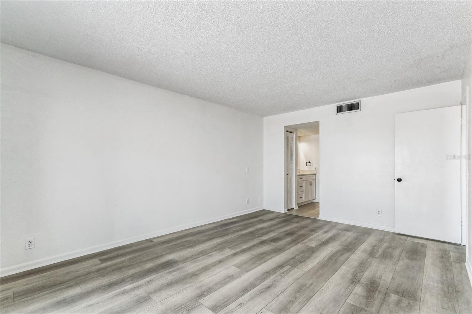 6219 PALMA DEL MAR BLVD S #301, ST PETERSBURG, FL — photo 20