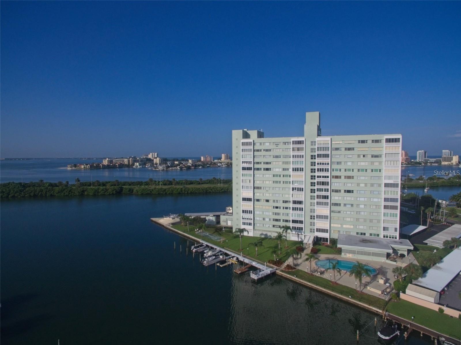 31 ISLAND WAY #1403, CLEARWATER BEACH, FL