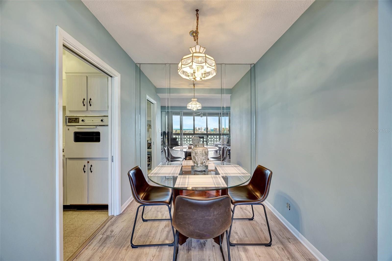 31 ISLAND WAY #1403, CLEARWATER BEACH, FL — photo 7