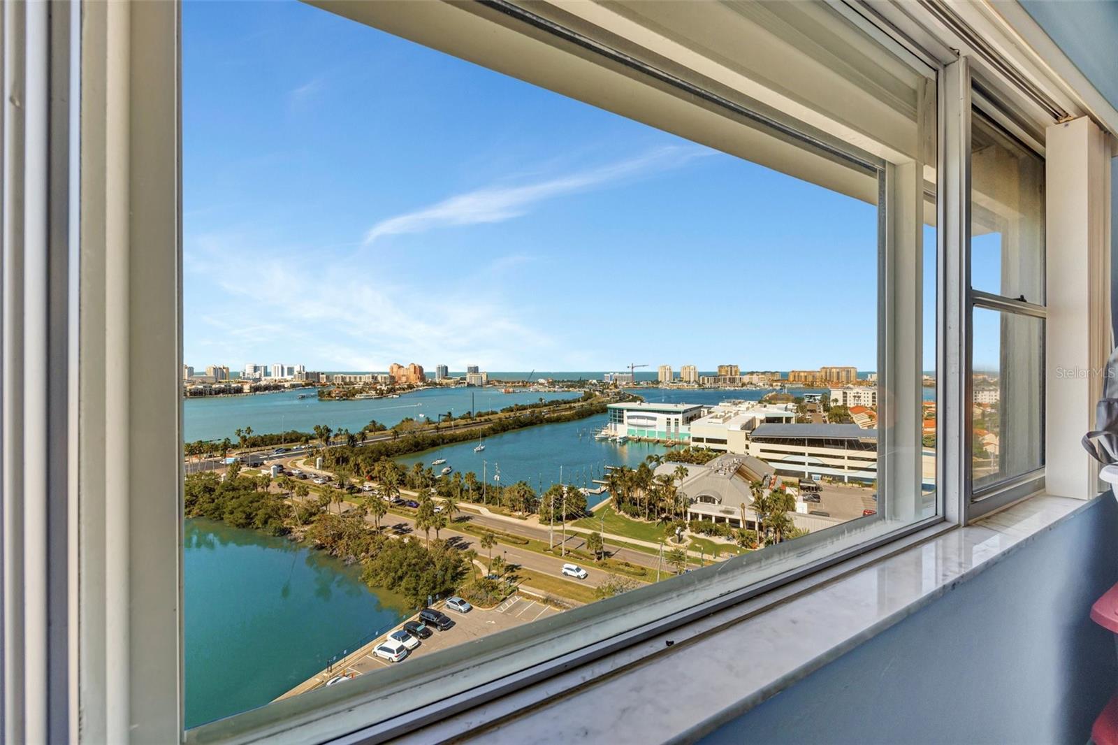 31 ISLAND WAY #1403, CLEARWATER BEACH, FL — photo 13