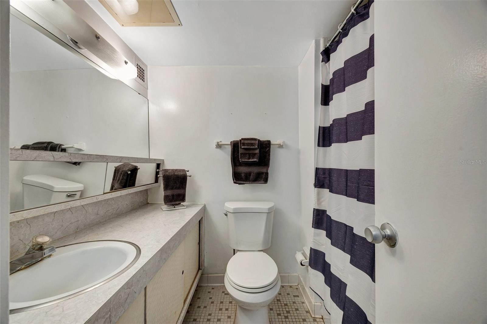 31 ISLAND WAY #1403, CLEARWATER BEACH, FL — photo 14