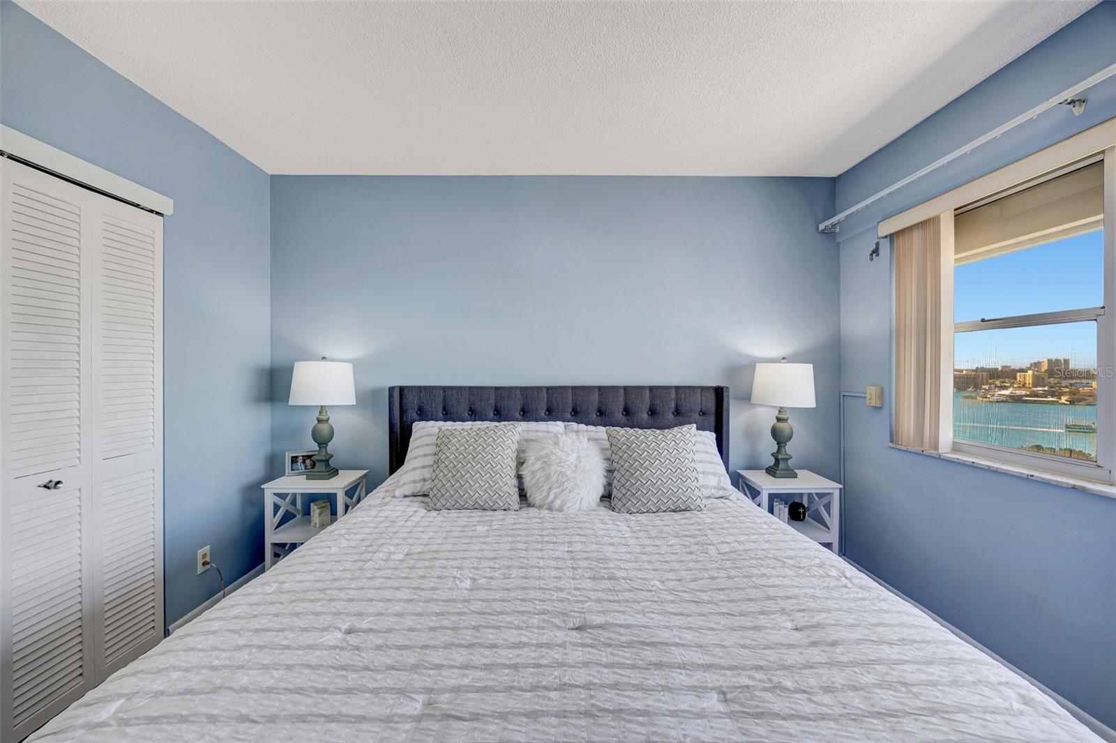 31 ISLAND WAY #1403, CLEARWATER BEACH, FL — photo 24