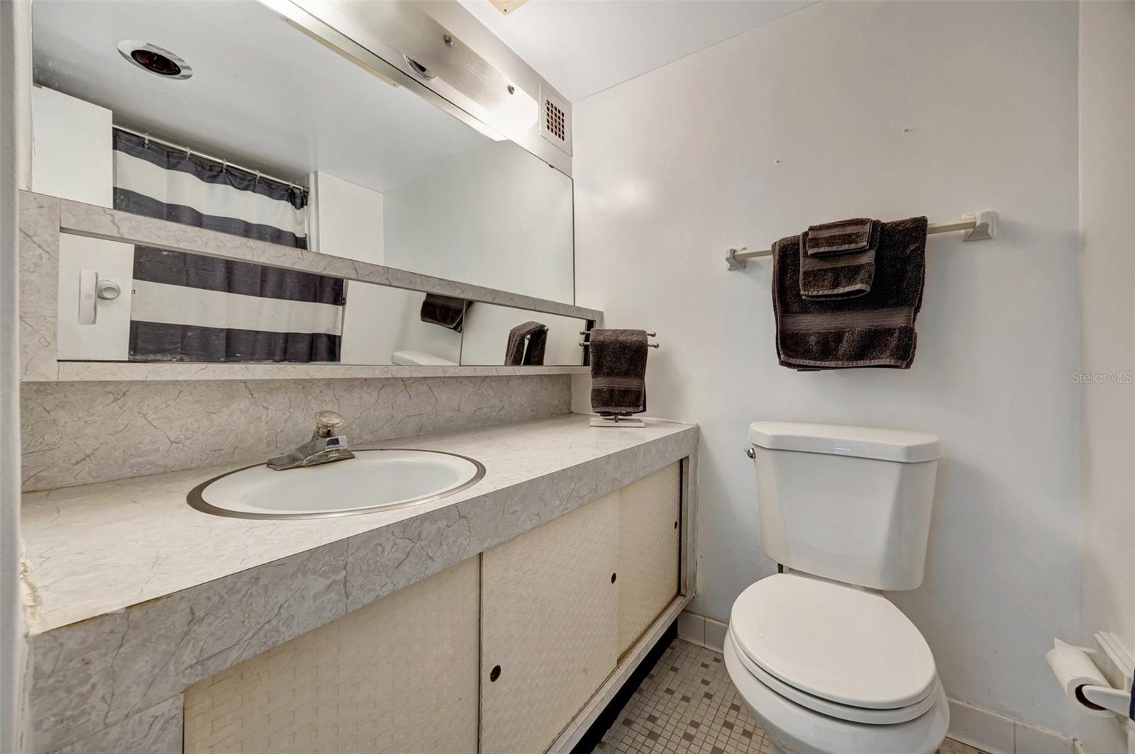 31 ISLAND WAY #1403, CLEARWATER BEACH, FL — photo 25