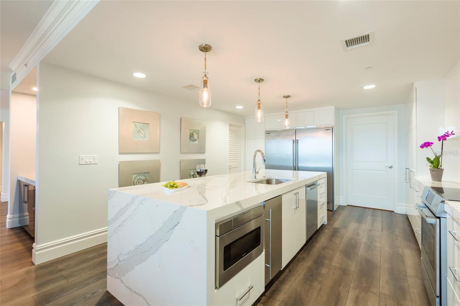 301 S GULFVIEW BLVD #304, CLEARWATER BEACH, FL — photo 10