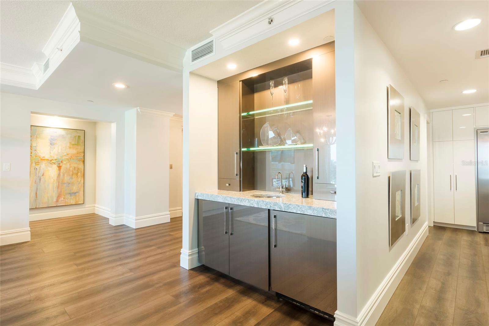 301 S GULFVIEW BLVD #304, CLEARWATER BEACH, FL — photo 15