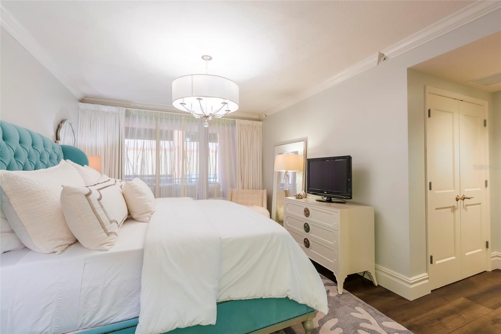 301 S GULFVIEW BLVD #304, CLEARWATER BEACH, FL — photo 38