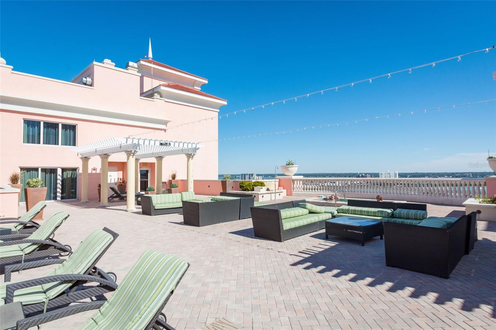 301 S GULFVIEW BLVD #304, CLEARWATER BEACH, FL — photo 48