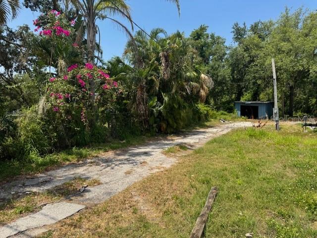 10709 E BAY RD, GIBSONTON, FL — photo 2
