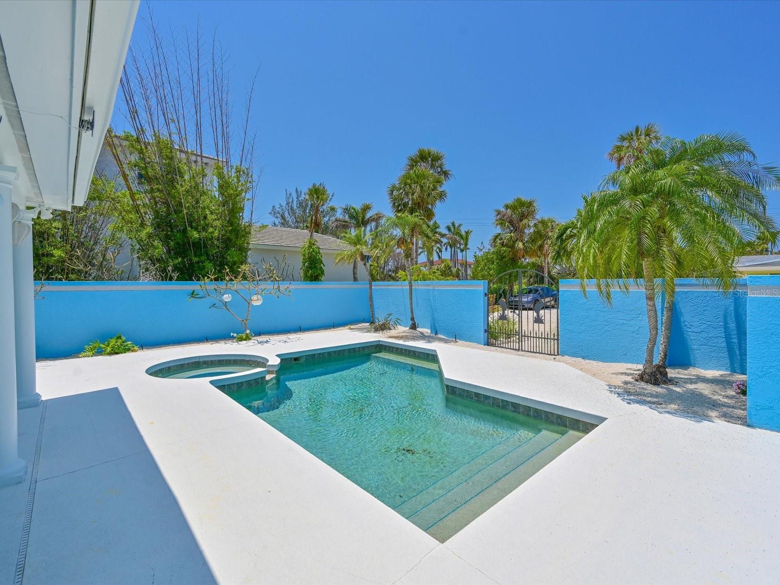 5920 GULF OF MEXICO DR, LONGBOAT KEY, FL — photo 8