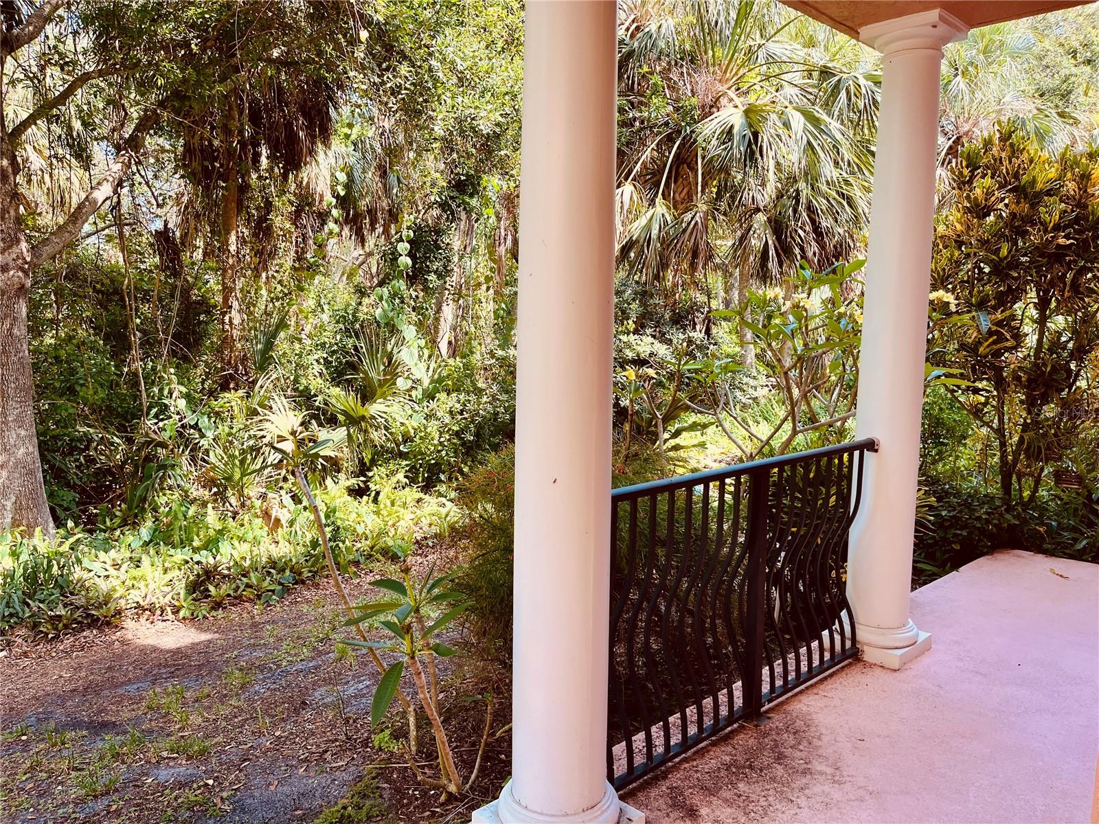 184 BANYAN BAY DR, ST PETERSBURG, FL — photo 9