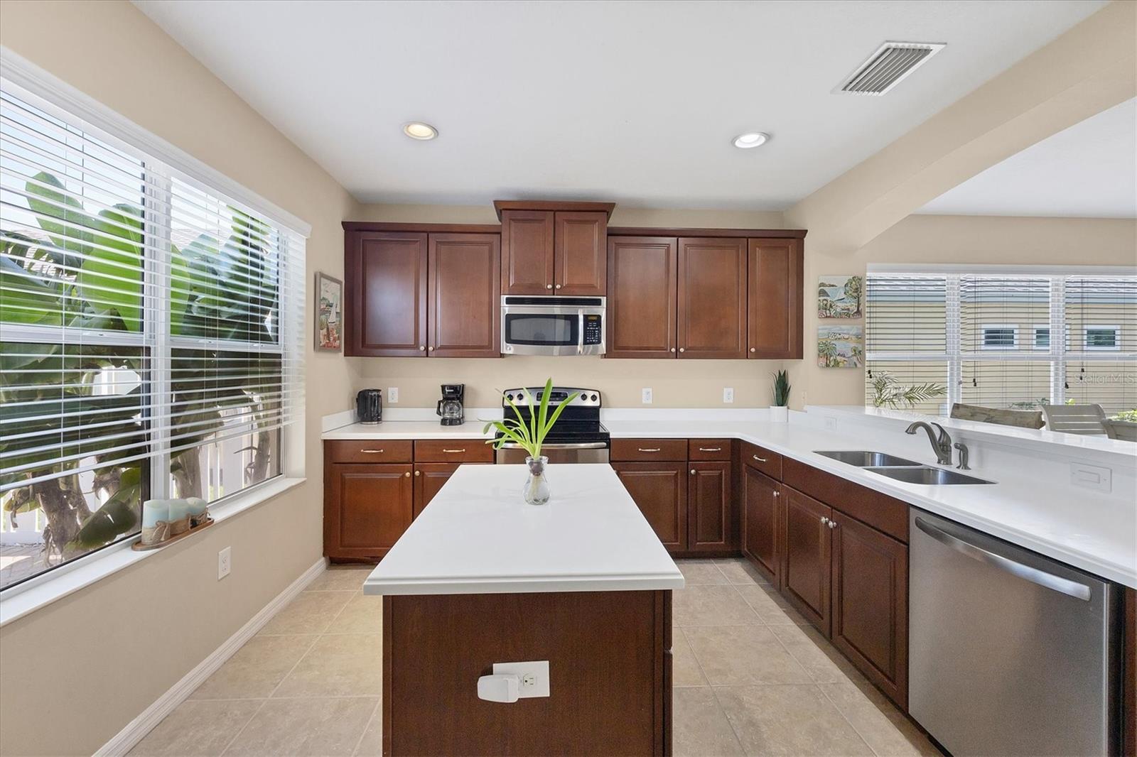 4811 WOODBROOK DR, SARASOTA, FL — photo 19