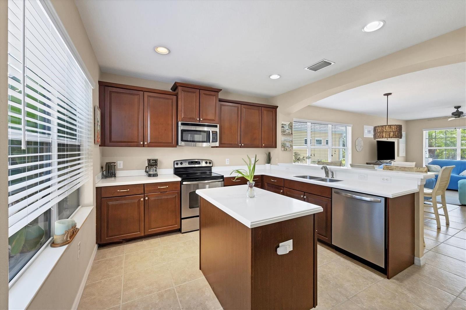 4811 WOODBROOK DR, SARASOTA, FL — photo 20