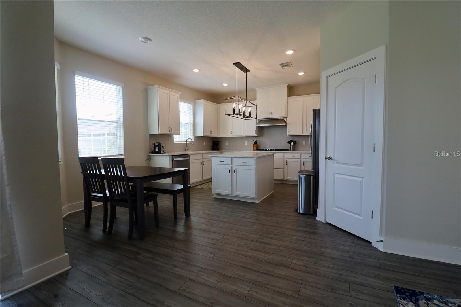 7955 DELWIN LN, REUNION, FL — photo 9
