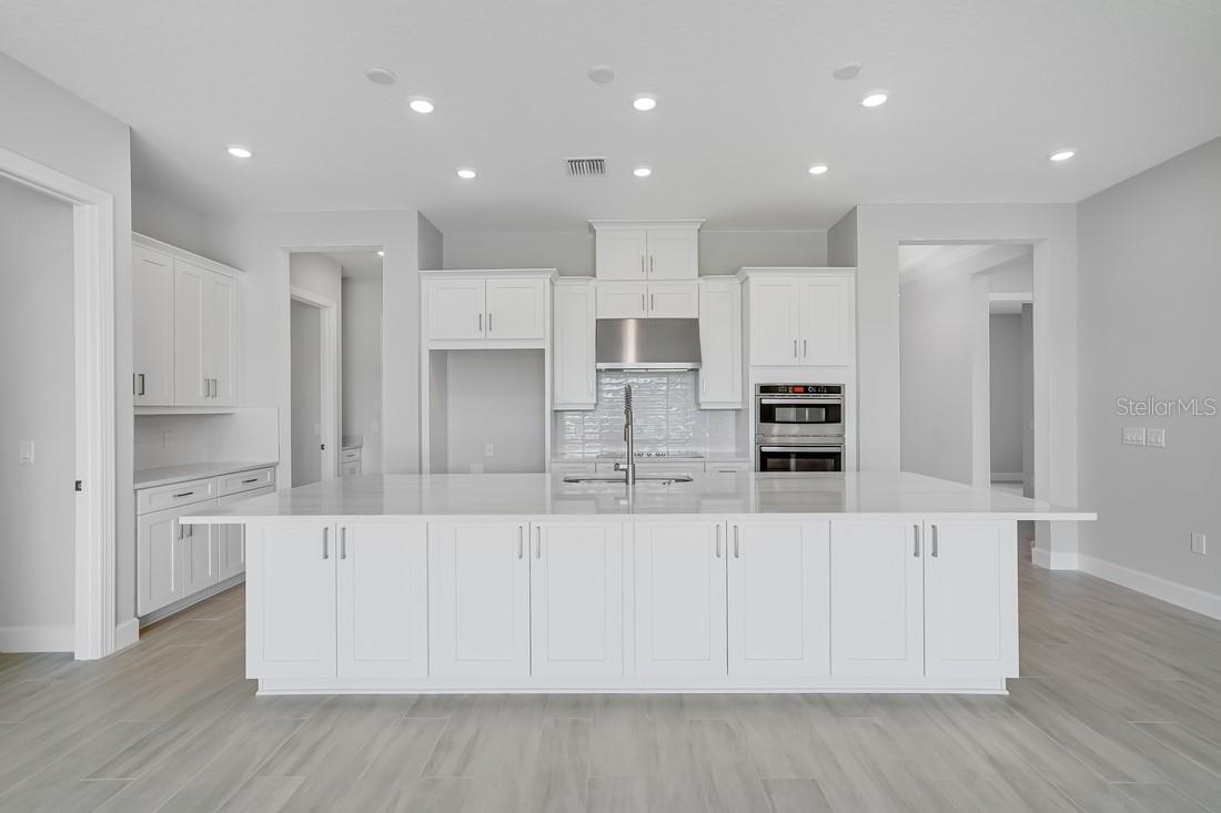 5652 NEVIS TER, KISSIMMEE, FL — photo 3