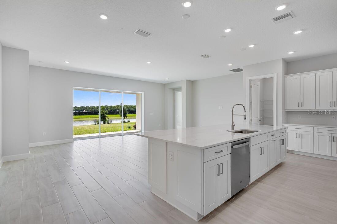 5652 NEVIS TER, KISSIMMEE, FL — photo 6