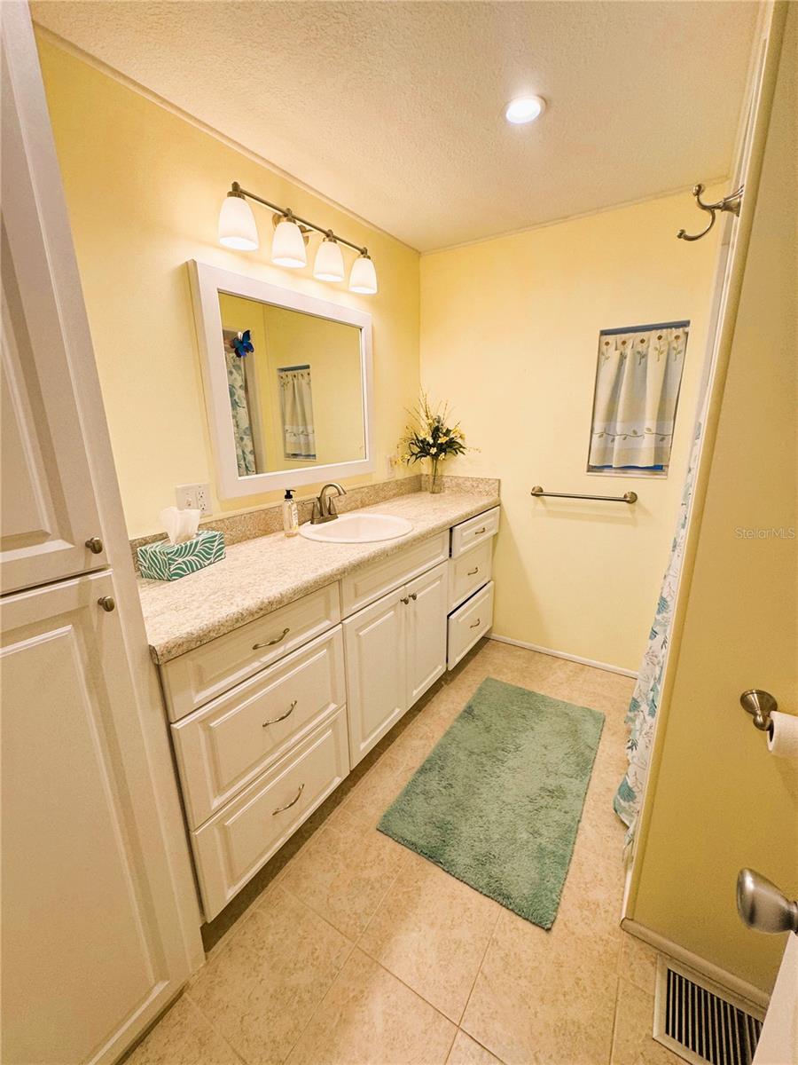 102 TANGELO CV, LEESBURG, FL — photo 96