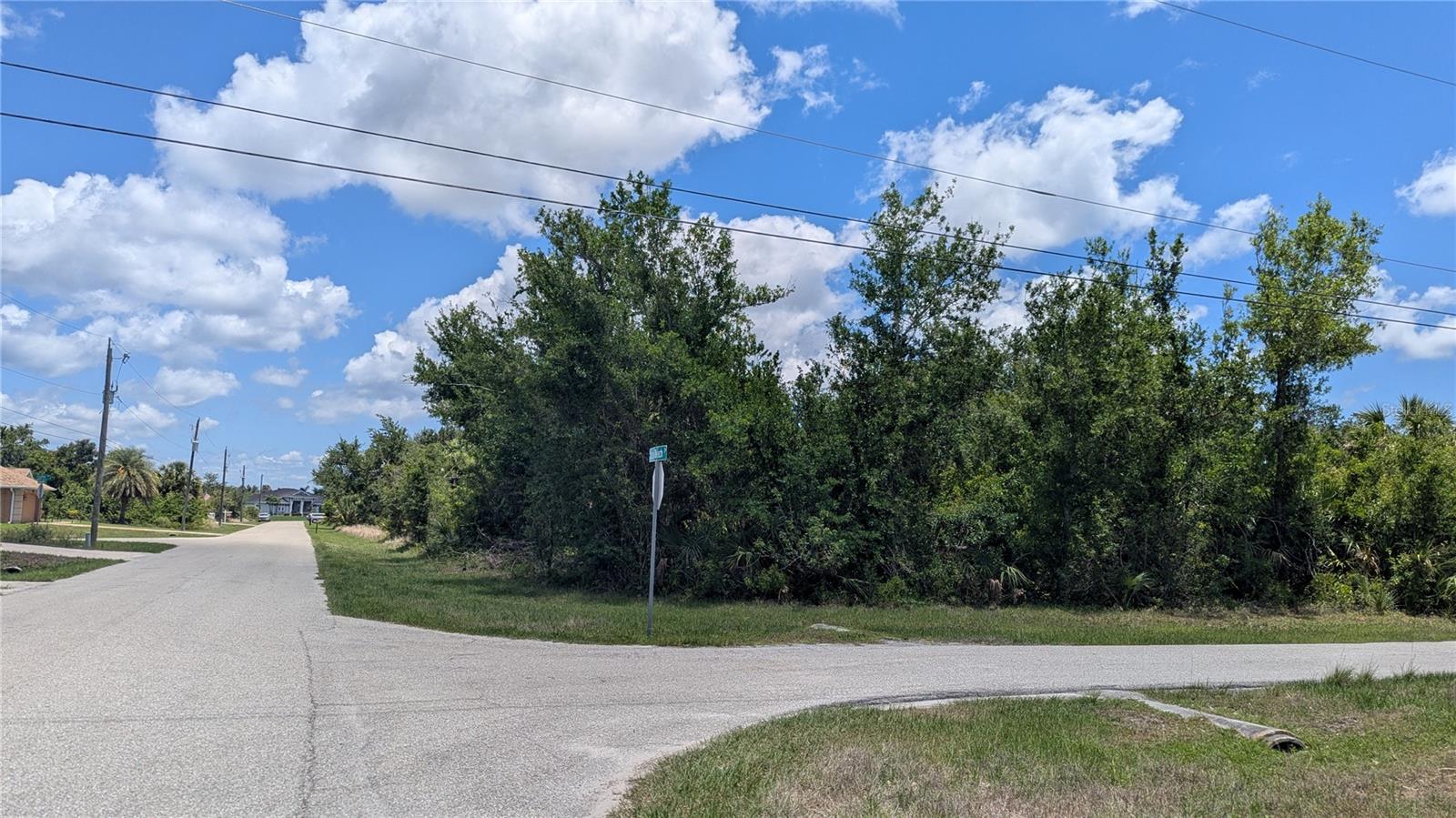 10017 COCOA BEACH ST, PORT CHARLOTTE, FL — photo 3