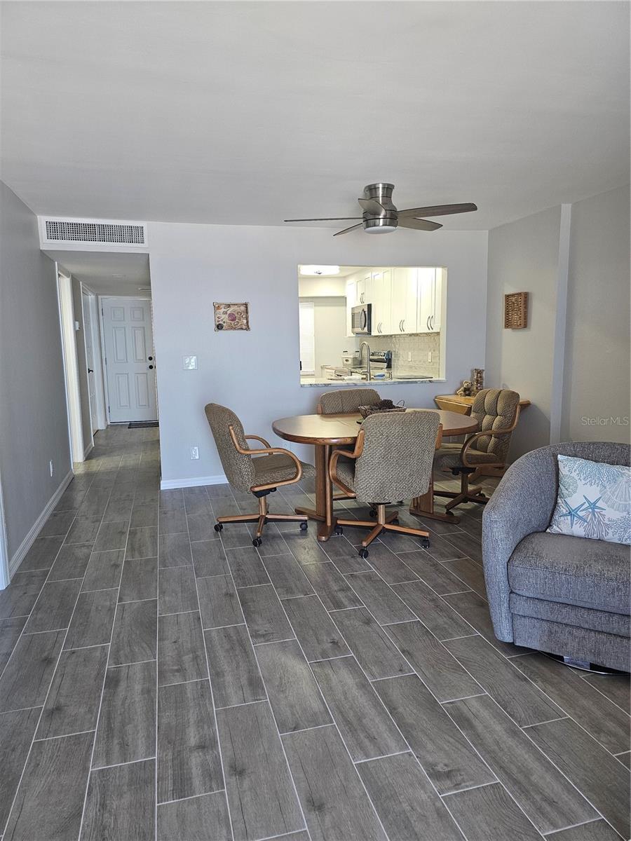 3100 GULF BLVD #221, BELLEAIR BEACH, FL — photo 9