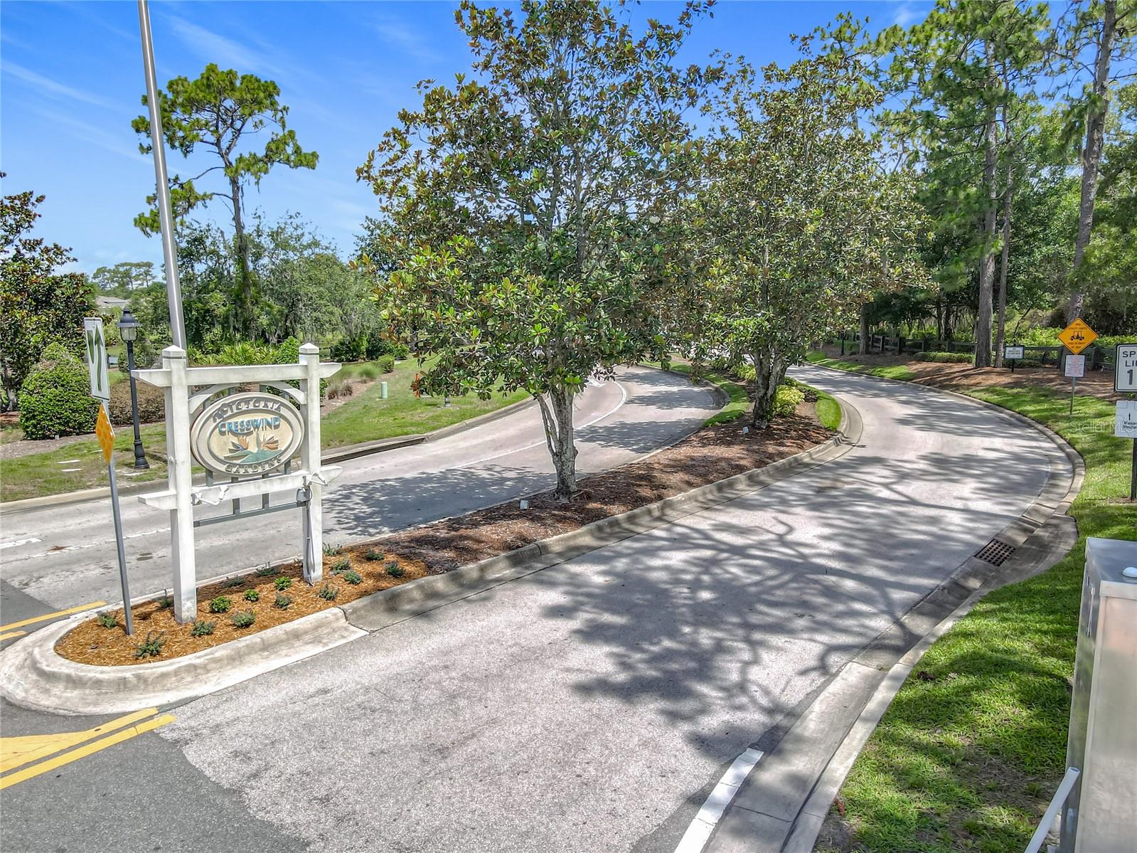 600 GARDEN CLUB DR, DELAND, FL — photo 2