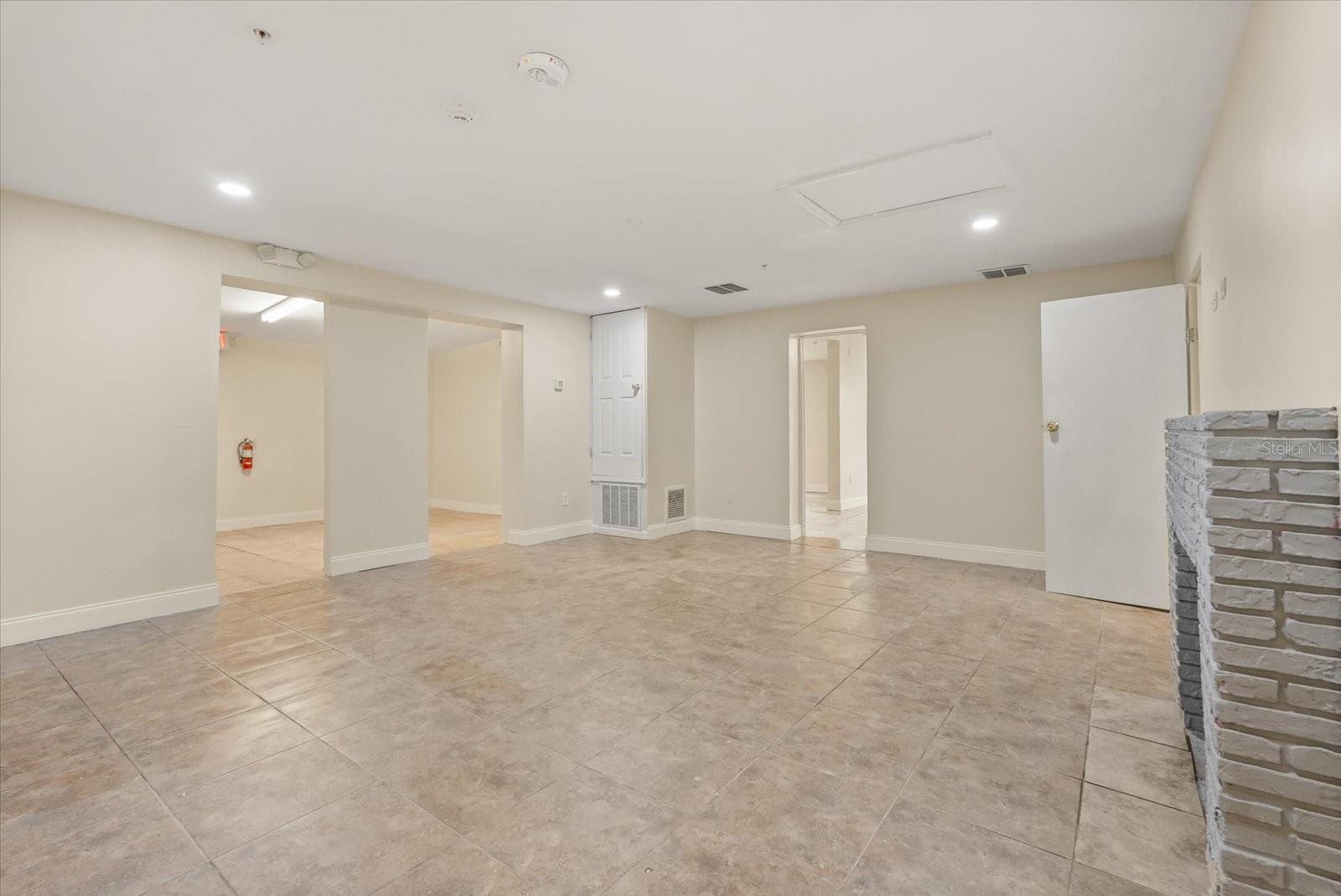 1436 22ND ST, ORLANDO, FL — photo 15