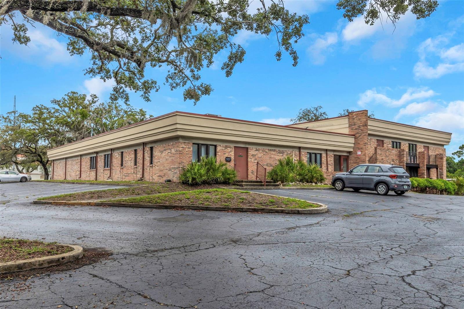 10320 N 56TH ST #100, TEMPLE TERRACE, FL — photo 6
