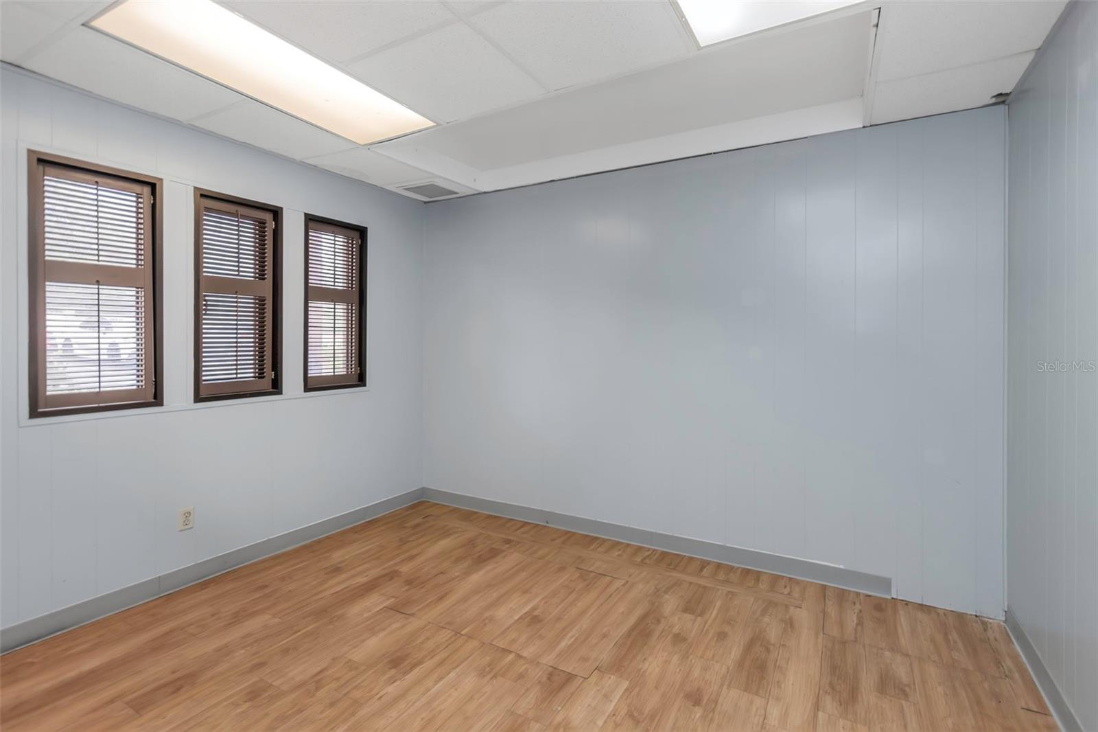 10320 N 56TH ST #100, TEMPLE TERRACE, FL — photo 35